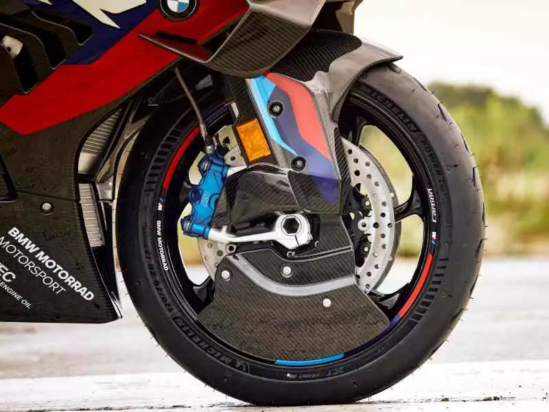 BMW Complete Pack Carbon front mudguard + carbon brake disc cover - M1000RR