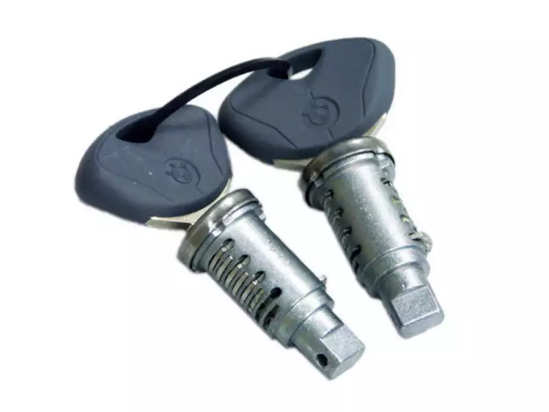 BMW Set of 2 Panniers Touring - R1200R (K27) / R1200ST (K28) (Key Provided)