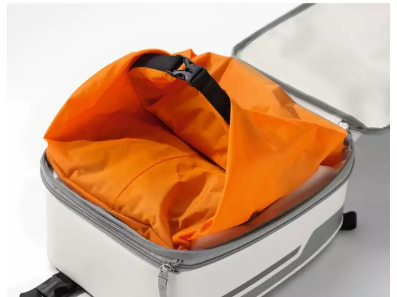 BMW Pack Urban Collection large tank bag (11-16L) with fasteners - F750GS - F850GS