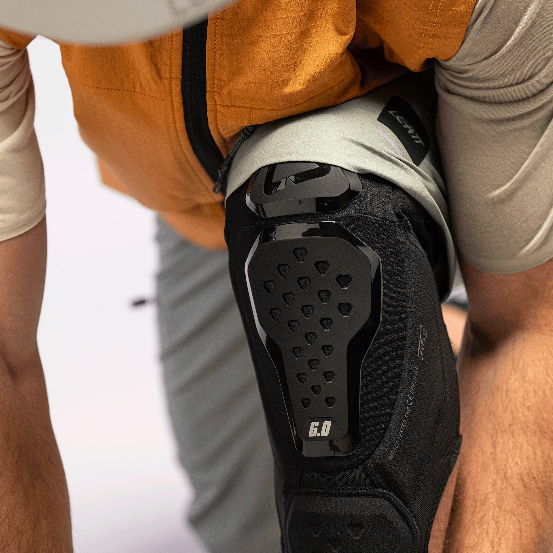 Knee Guard 6.0 Evo EXT