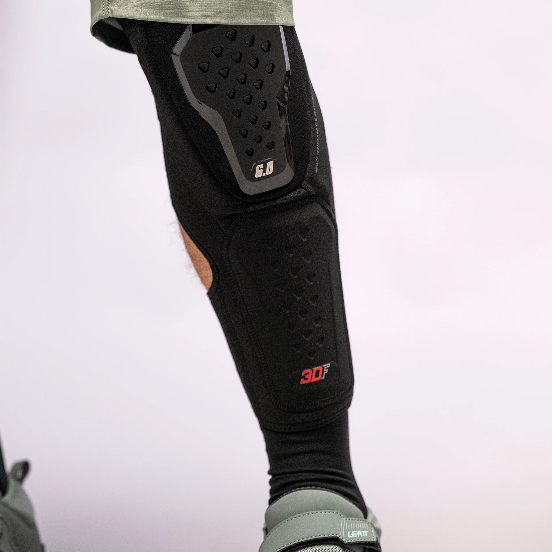 Knee Guard 6.0 Evo EXT