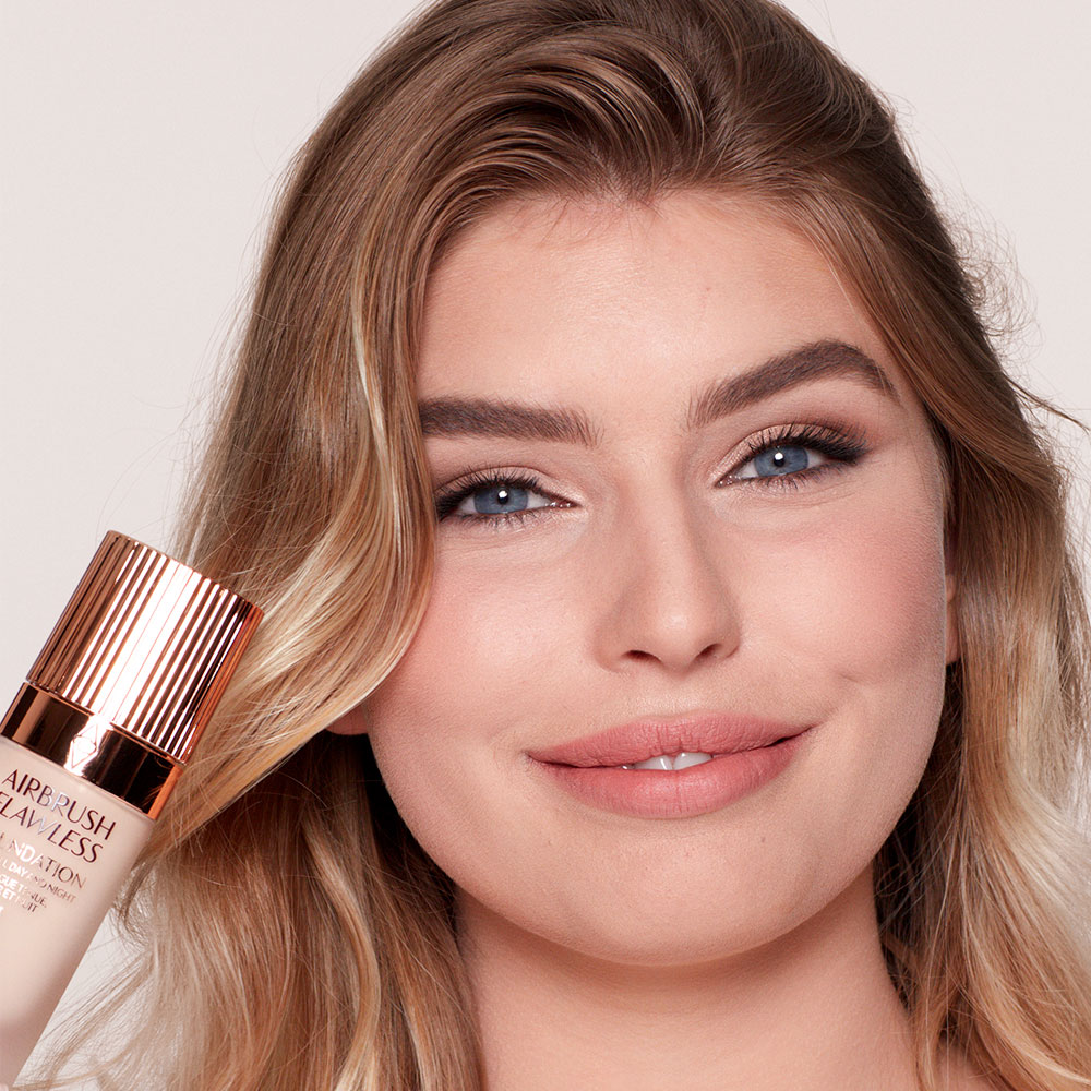 AIRBRUSH FLAWLESS FOUNDATION