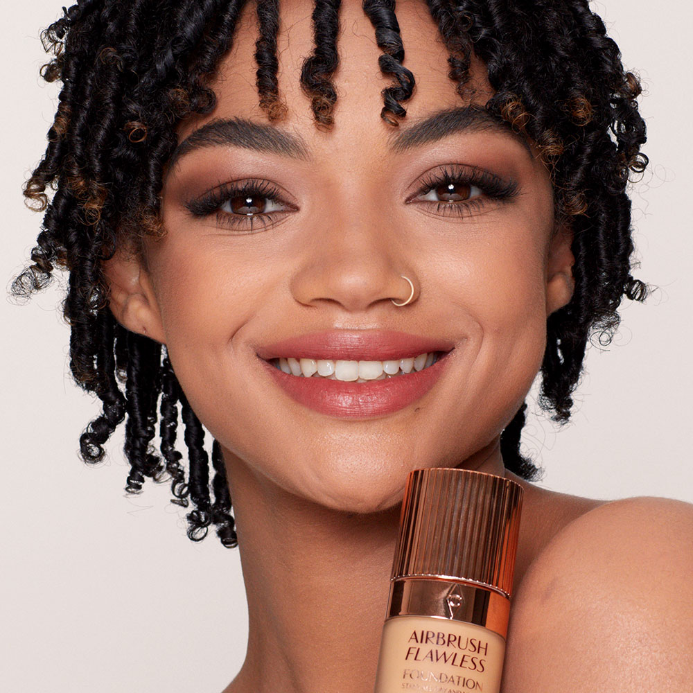 AIRBRUSH FLAWLESS FOUNDATION