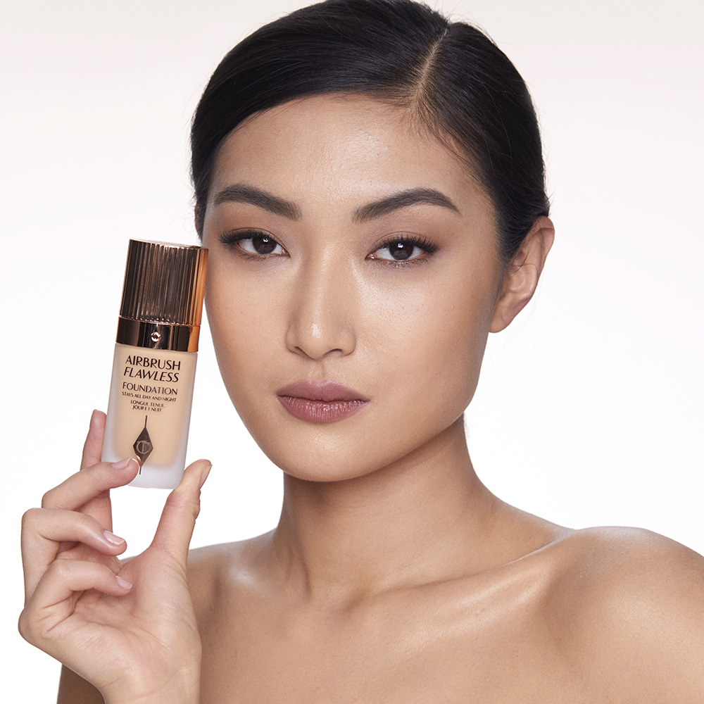 AIRBRUSH FLAWLESS FOUNDATION