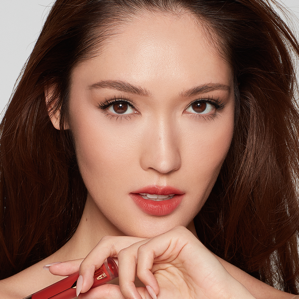 AIRBRUSH FLAWLESS LIP BLUR