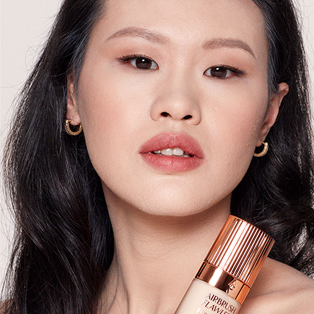 AIRBRUSH FLAWLESS FOUNDATION