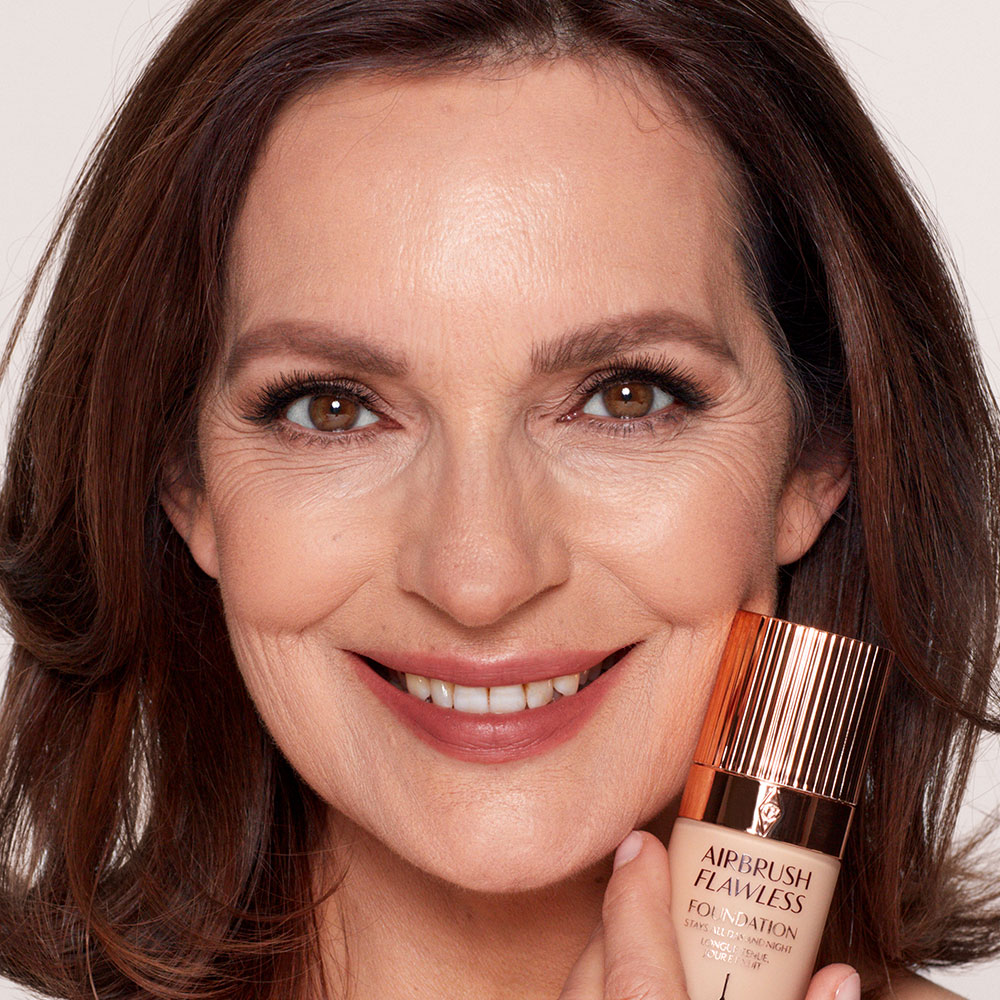 AIRBRUSH FLAWLESS FOUNDATION