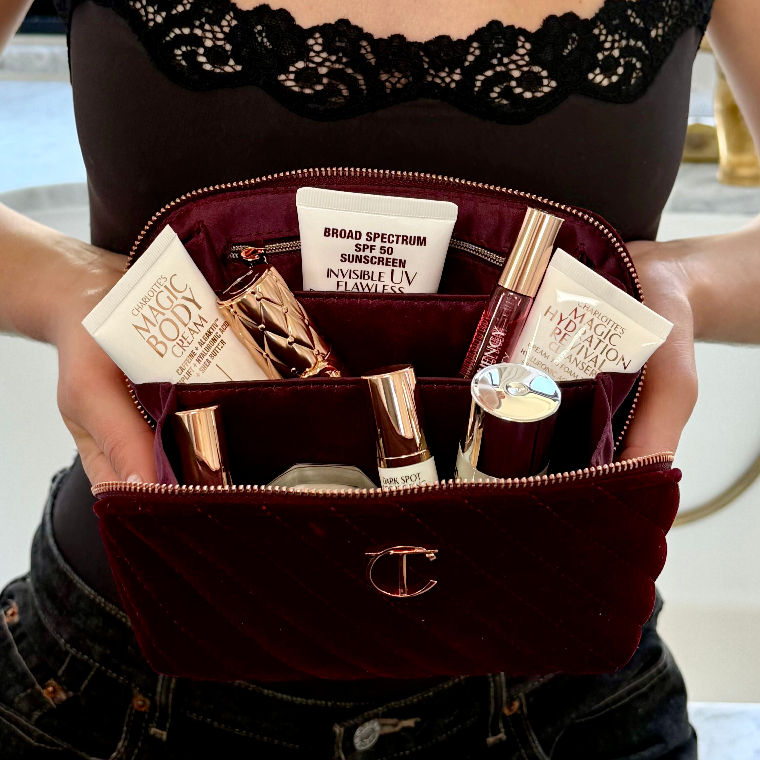 MAKEUP BAG OF DREAMS