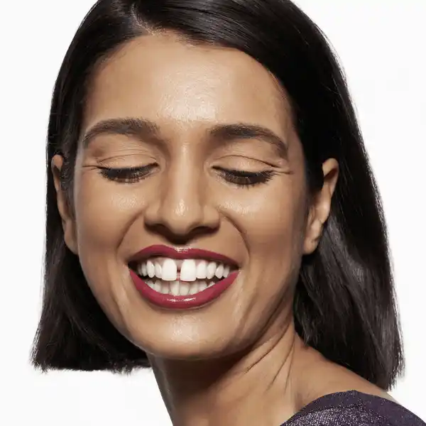 Shine Bomb Lip Lacquer 050 Feelin' Berry Special