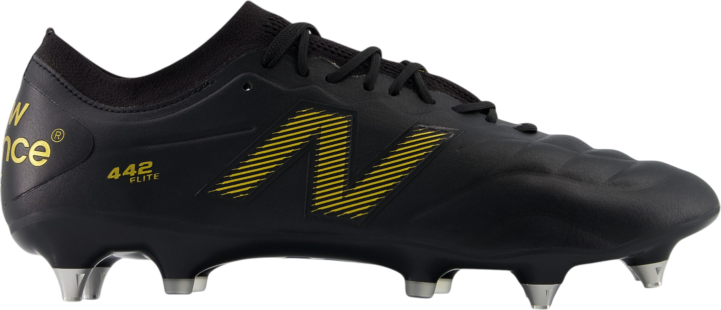 Football shoes New Balance 442 Pro SG v2