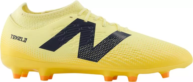 Football shoes New Balance Tekela Magique V4+ FG
