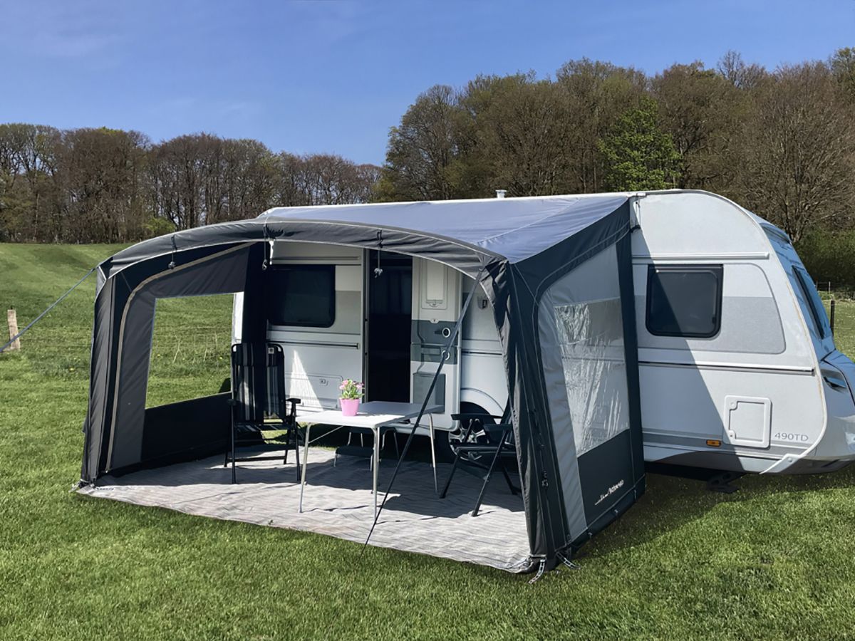 Walker Active 330 opblaasbare caravanluifel