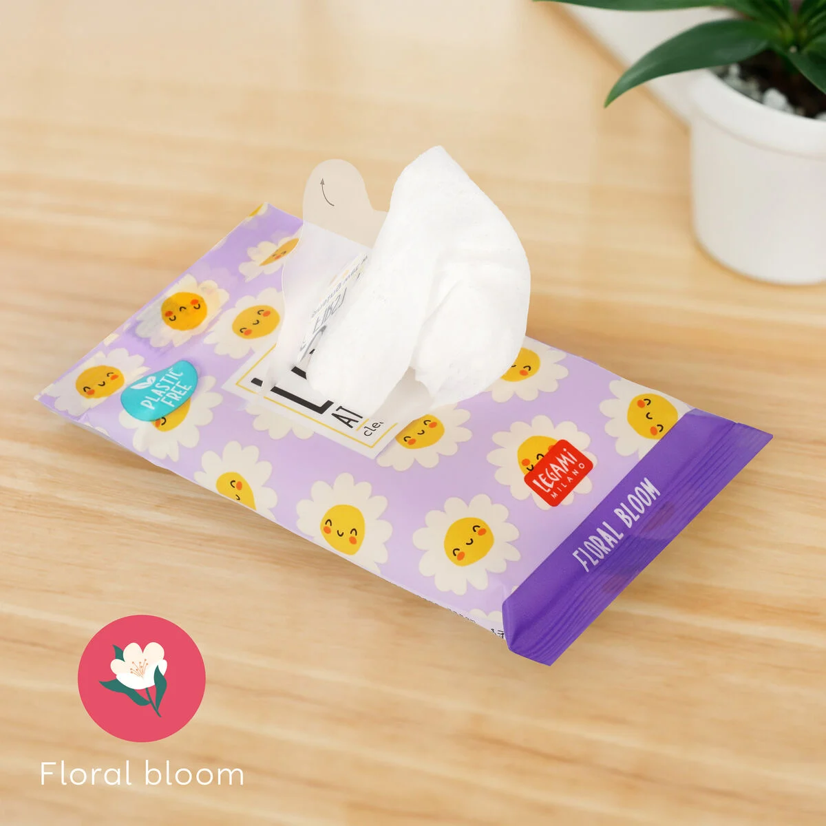 10 Daisy Wet Wipes - Love At First Wipe