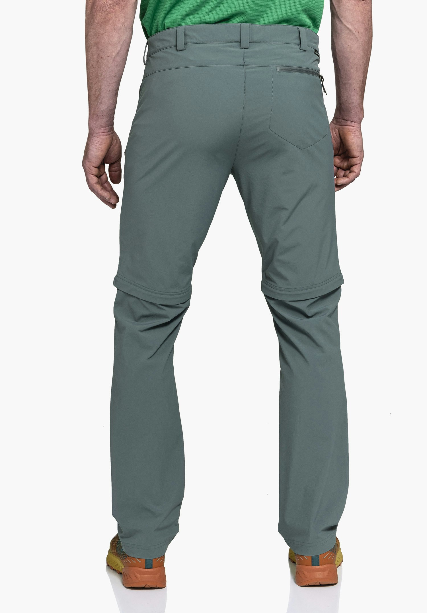 Hiking pants zip-off to Bermudas