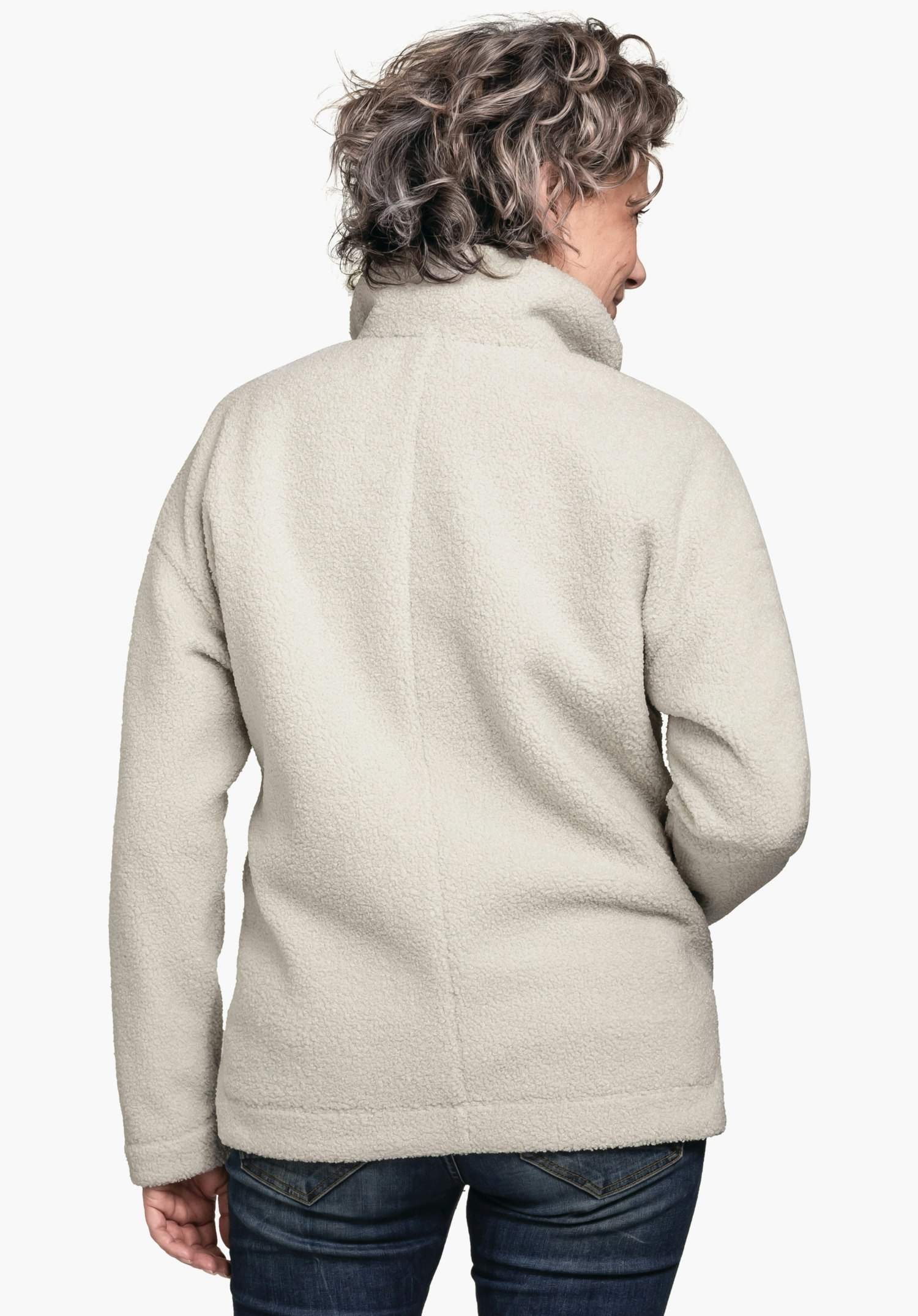 Casual sherpa fleece as a transition jacket