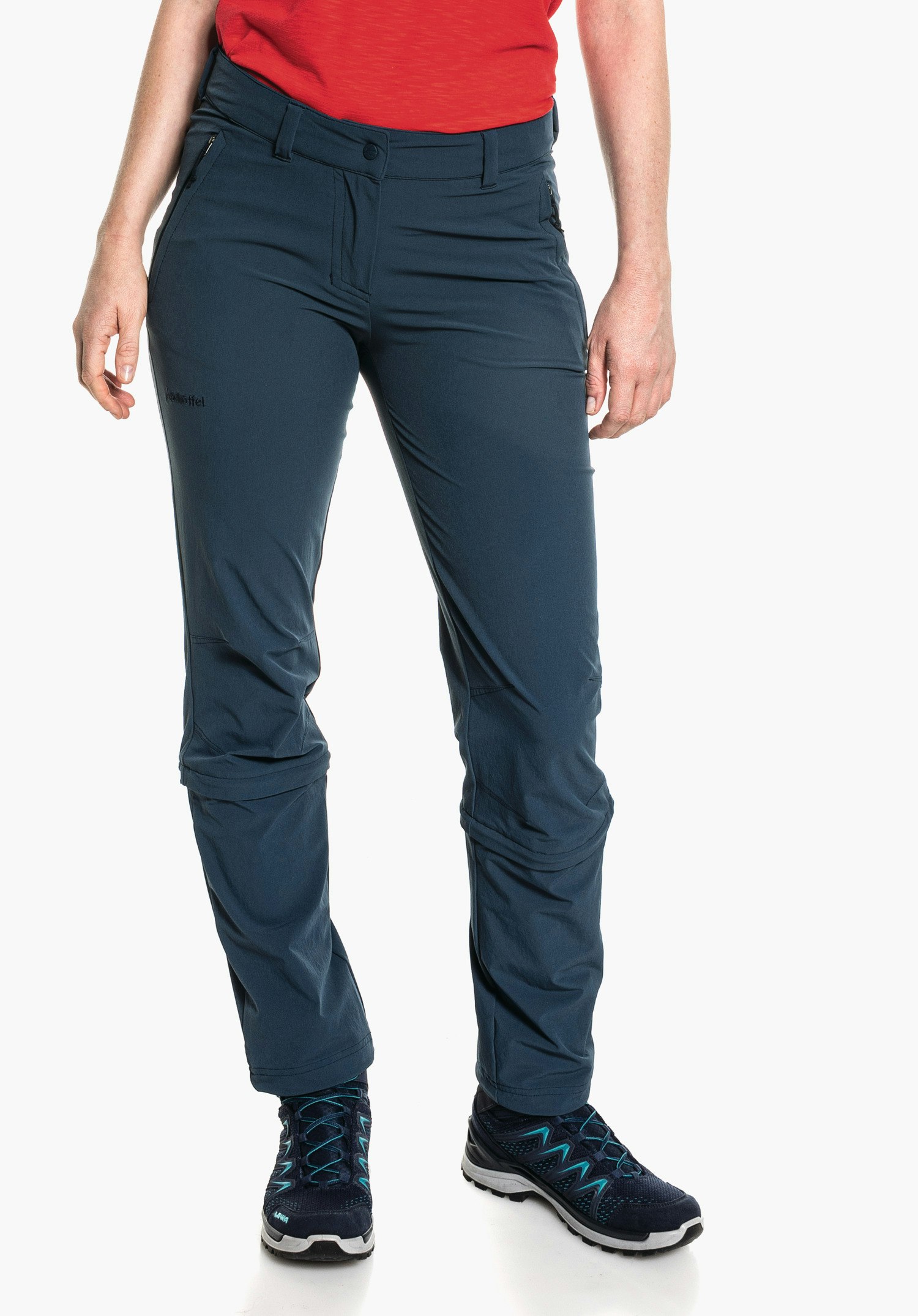 Robust hiking pants with zip-off function