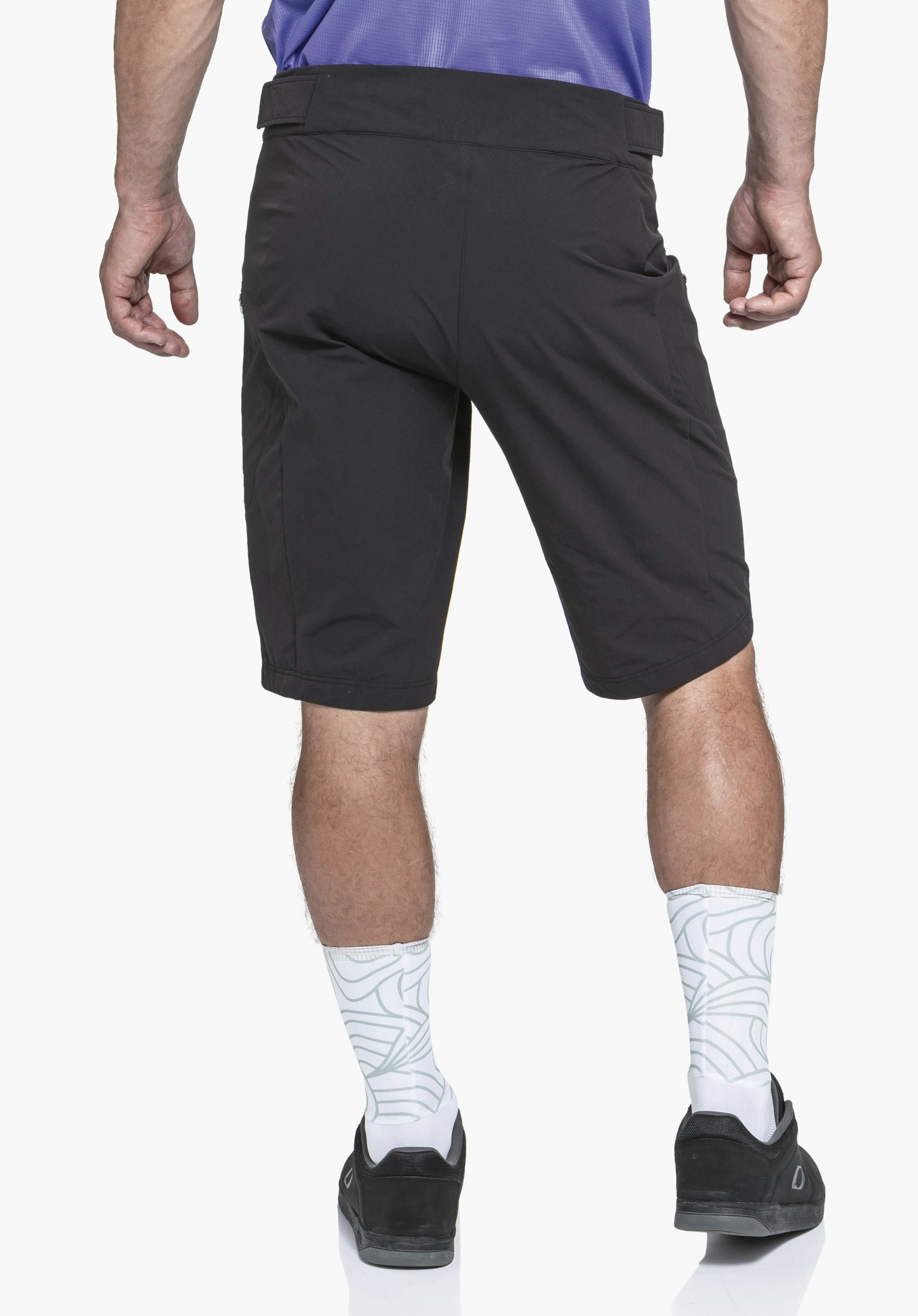 Robust trail shorts