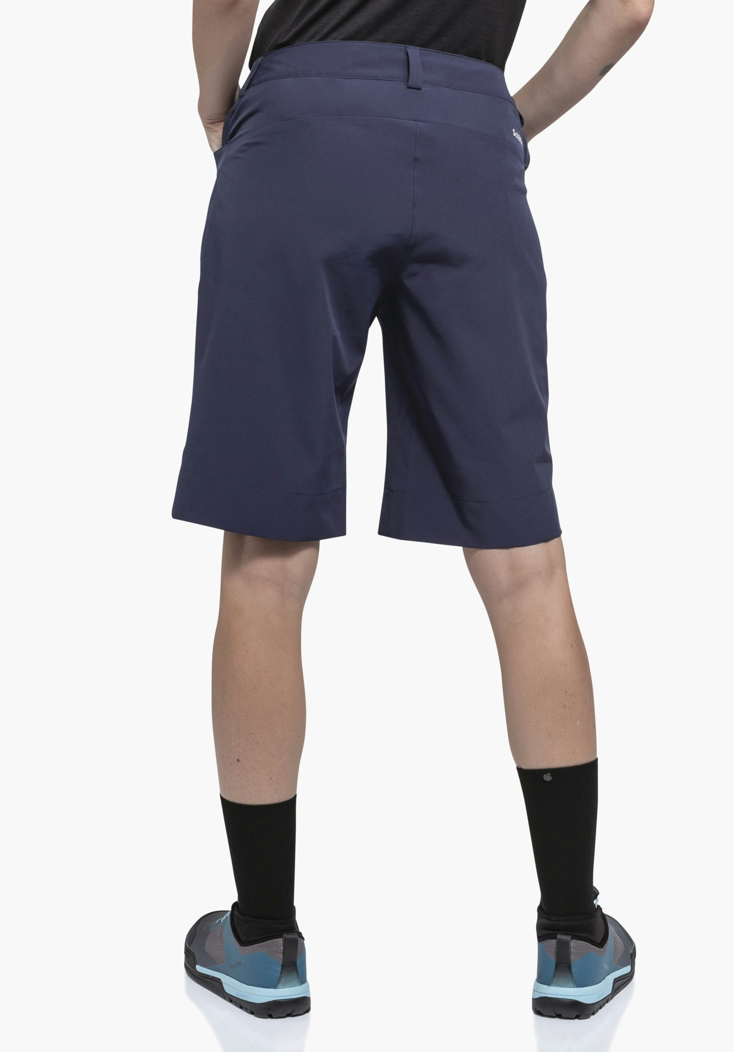 Water-repellent shorts for cycling trips