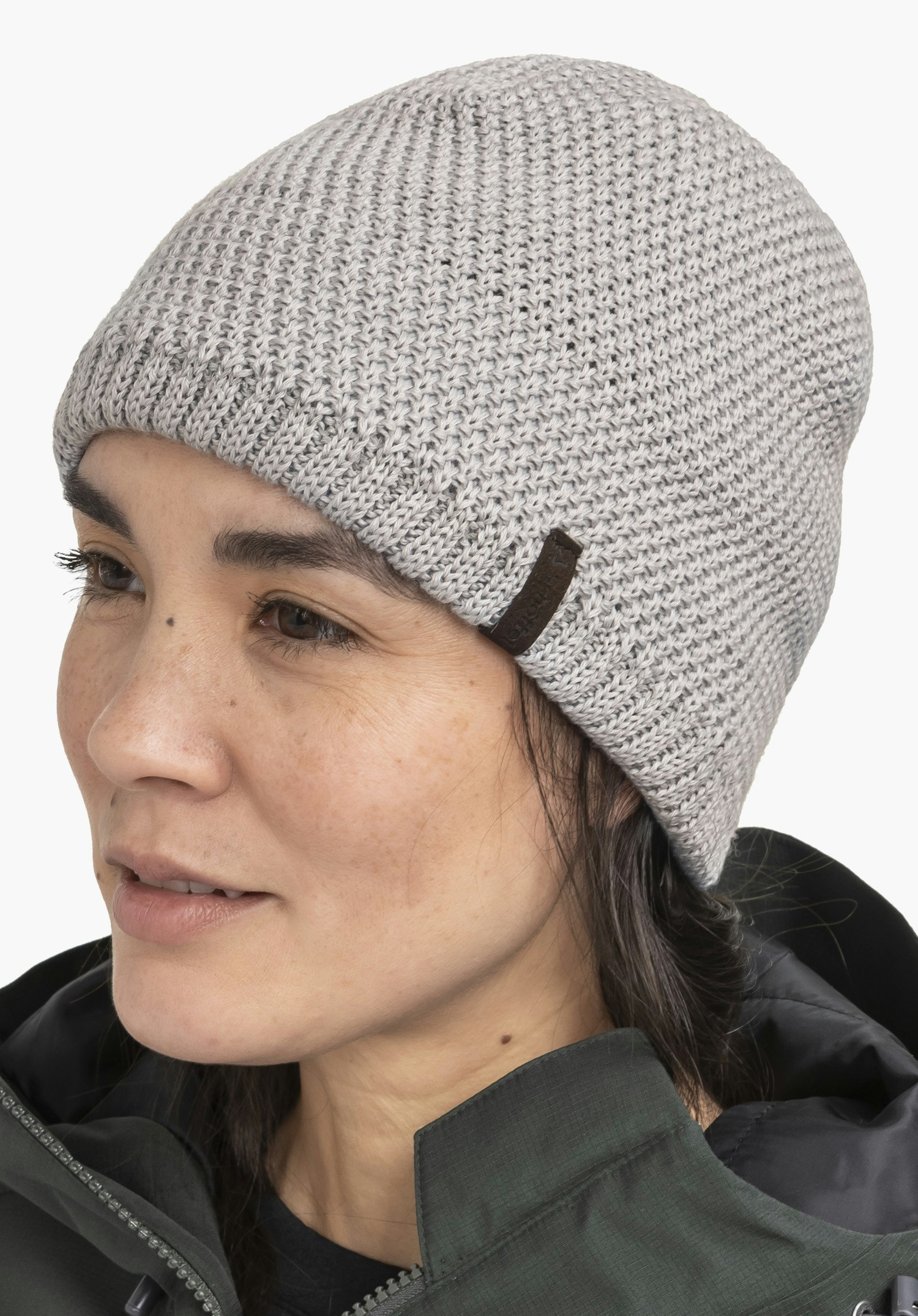 Warming hat for sporty hikes