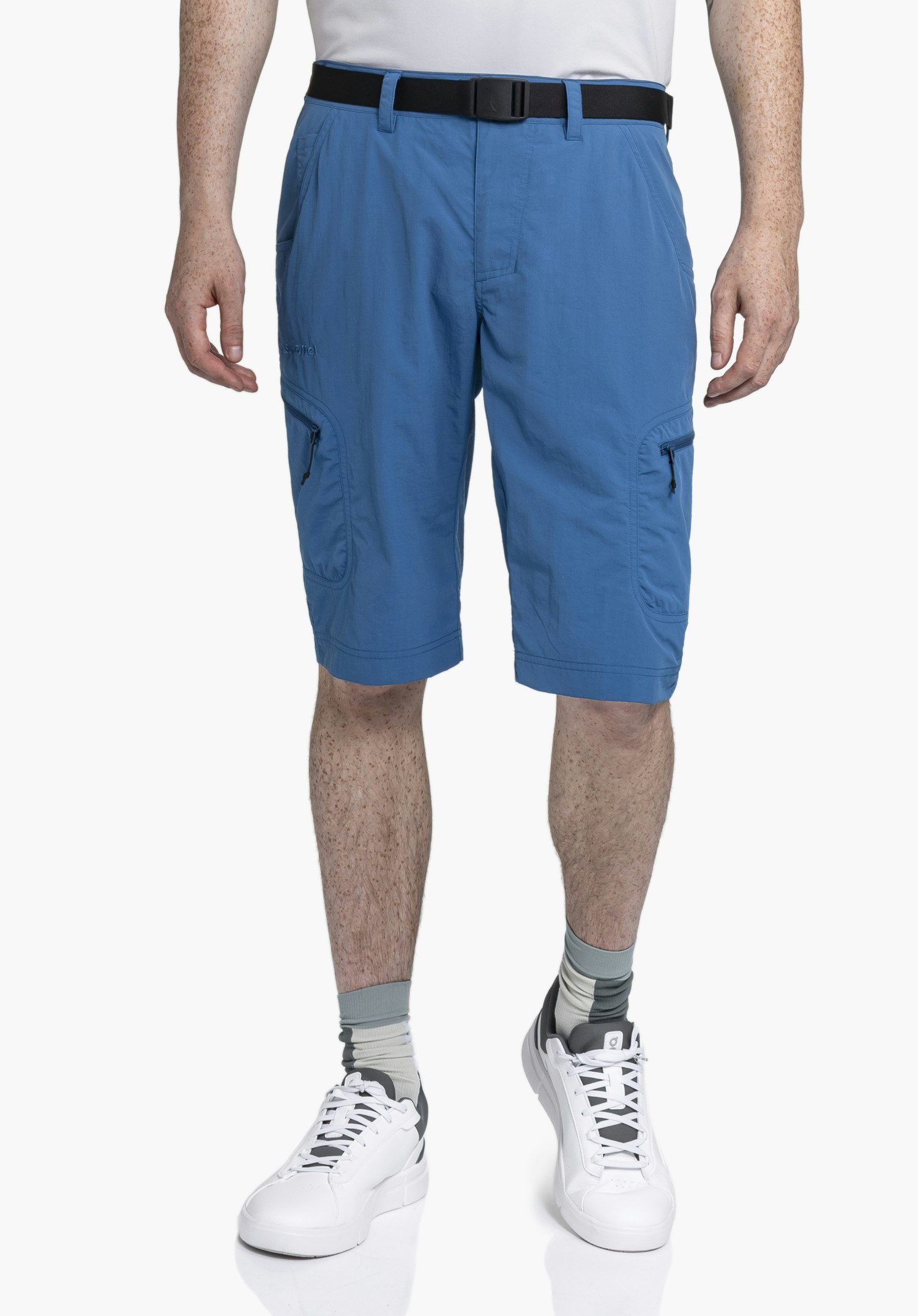 Comfortable casual shorts with pockets