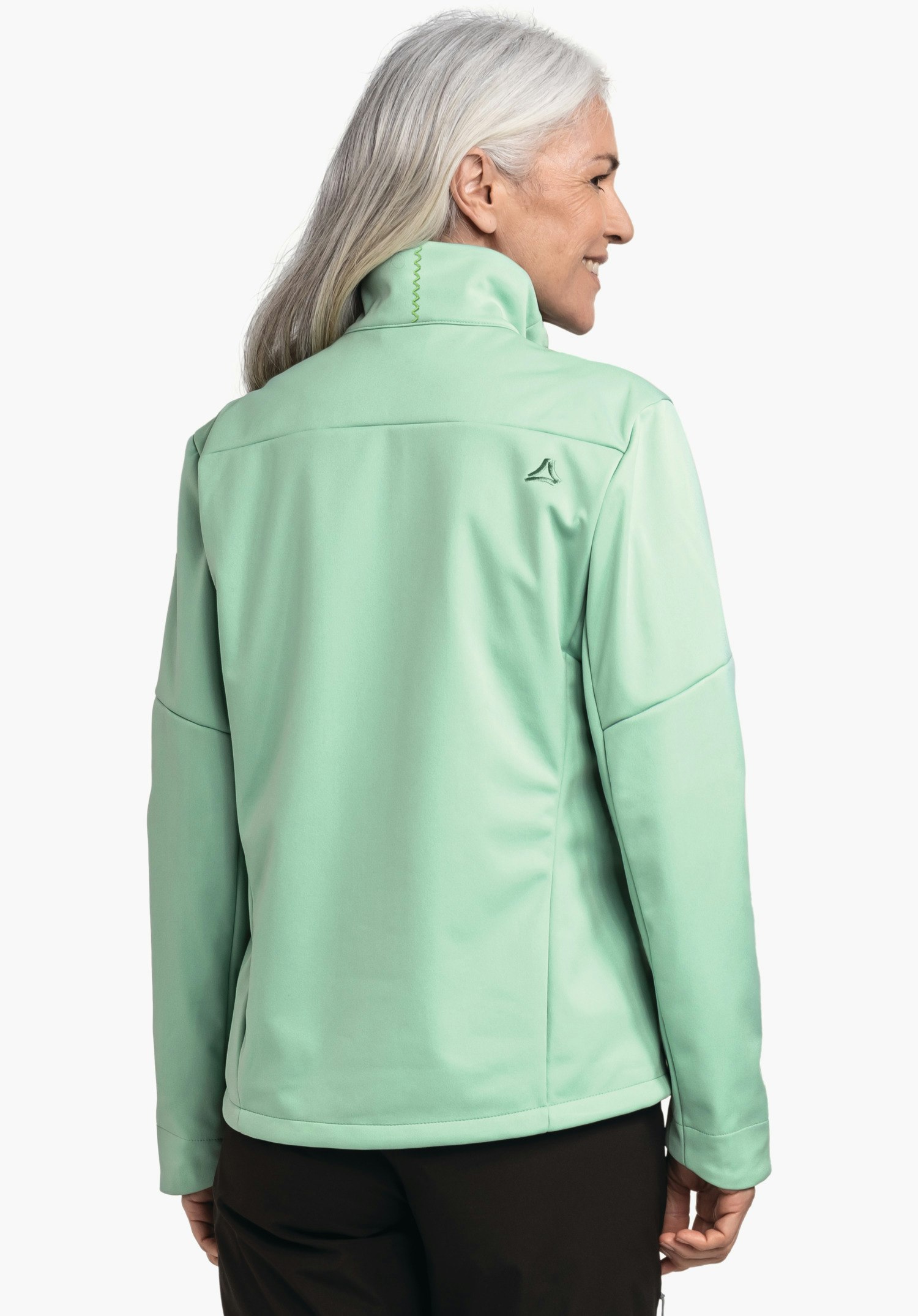 Warming softshell jacket for hiking