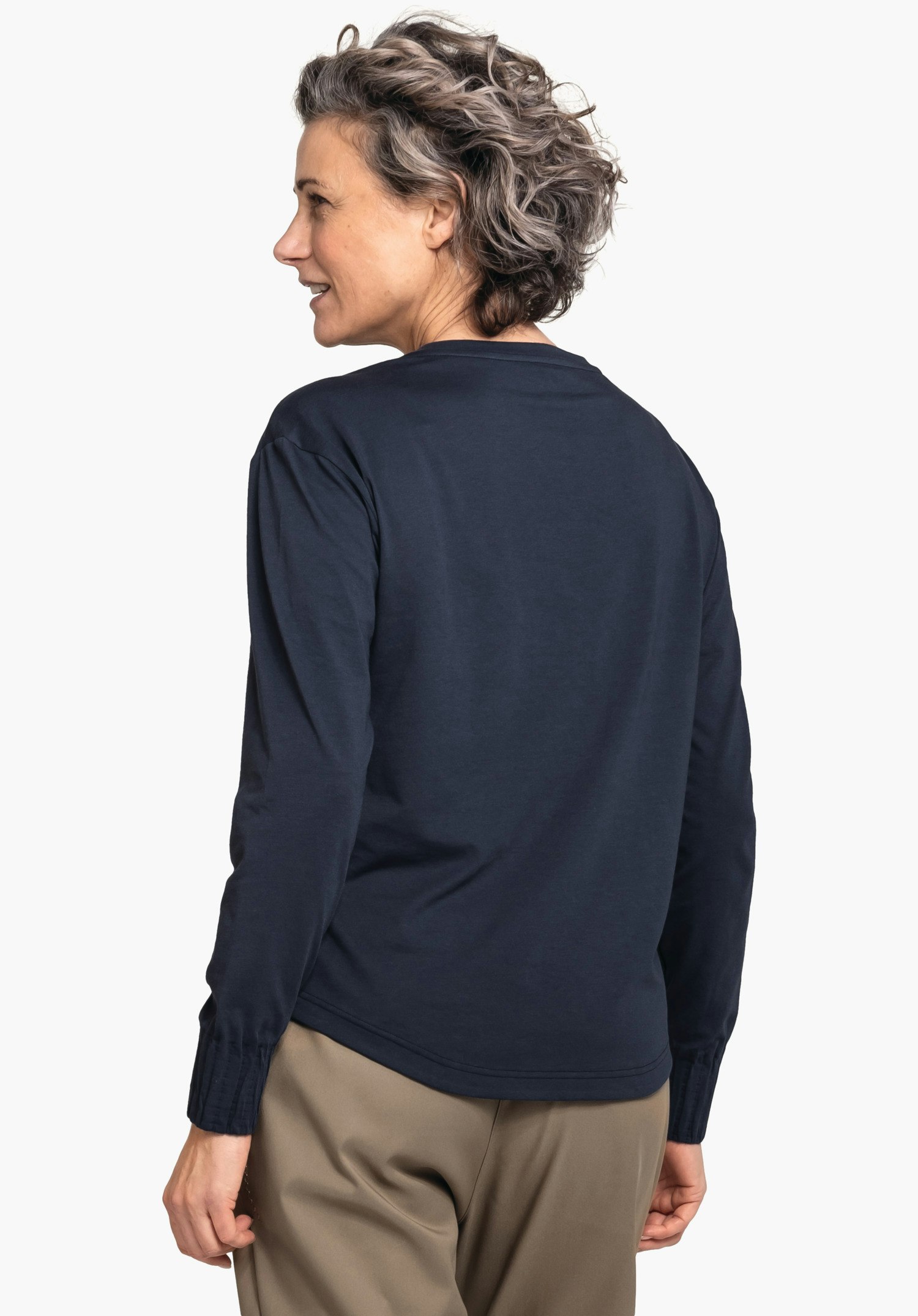 Feminine longsleeve with high wearing comfort