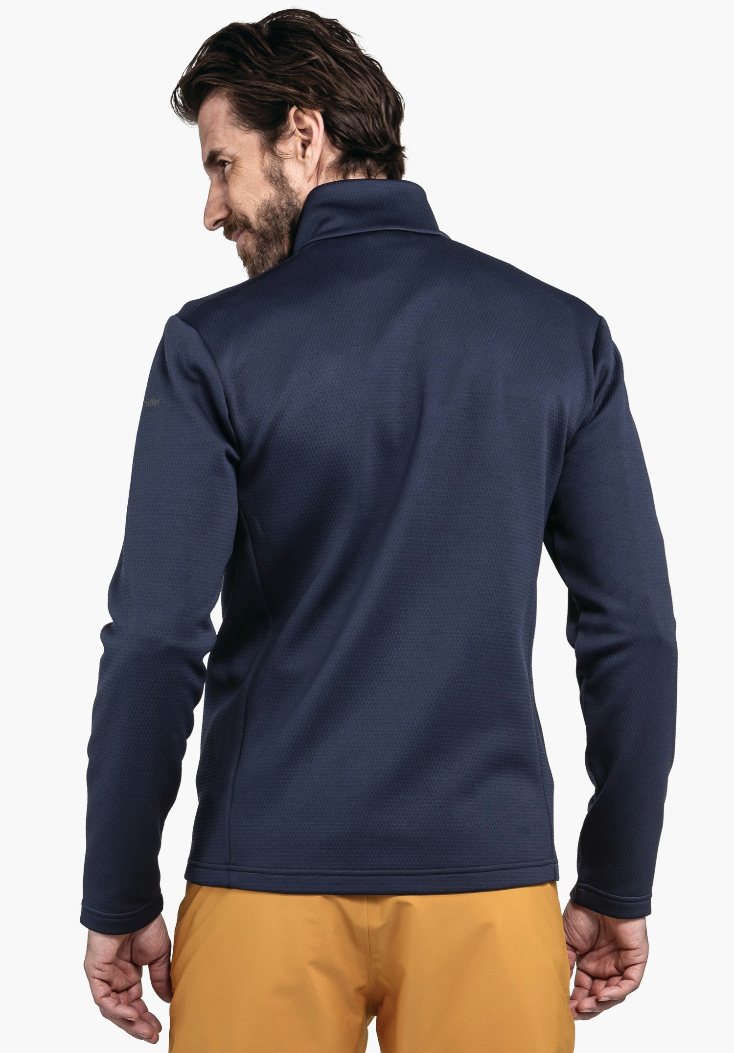 Fleece jacket suitable for everyday wear and skiing
