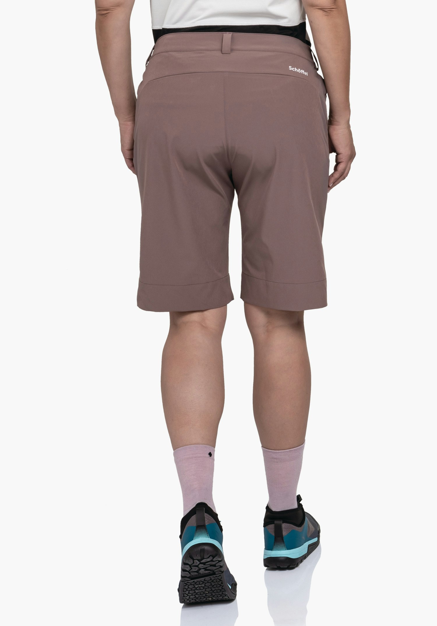 Water-repellent shorts for cycling trips