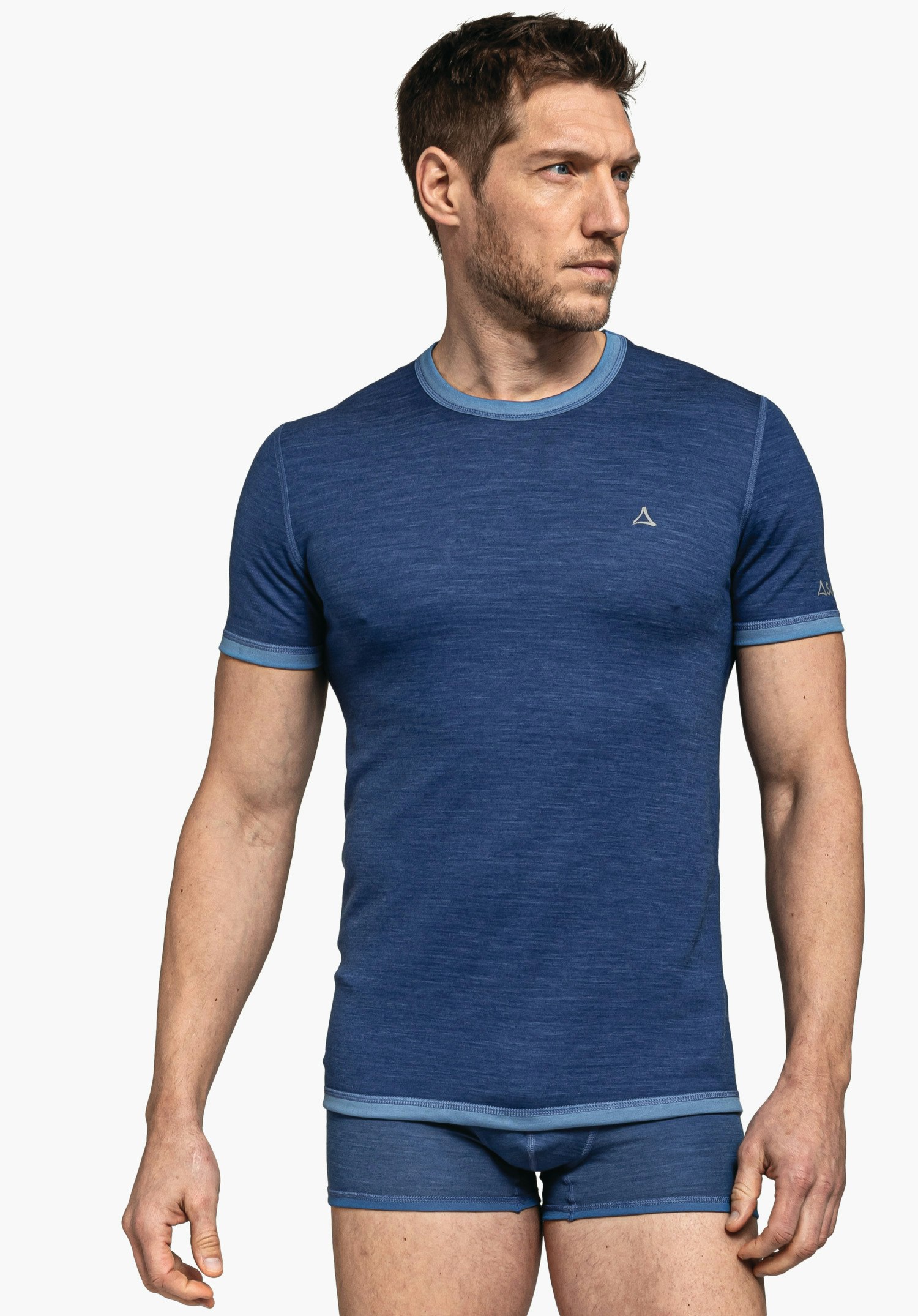 Functional underwear for year-round wear