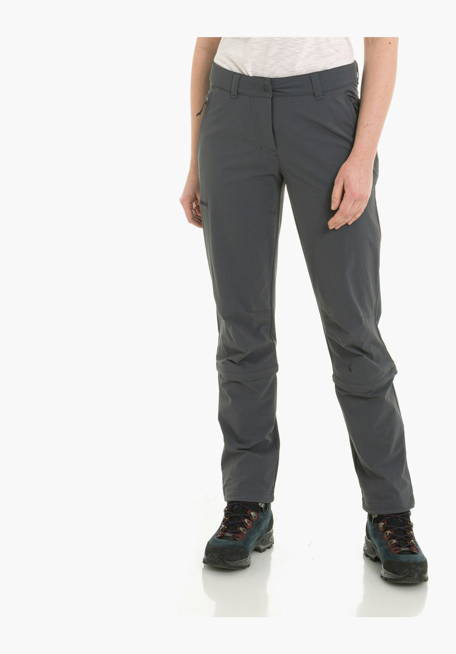 Robust hiking pants with zip-off function