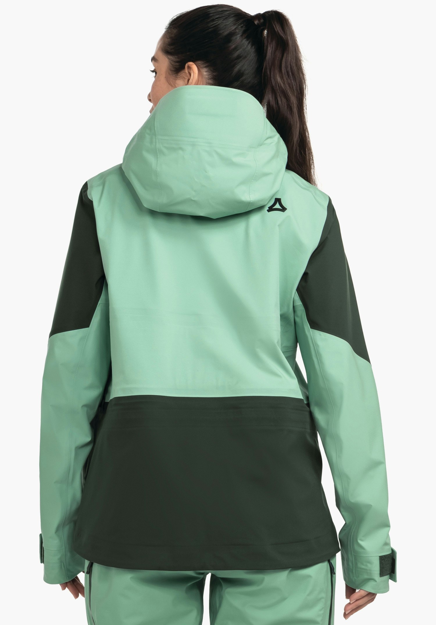 High-tech hardshell jacket with thermal zones