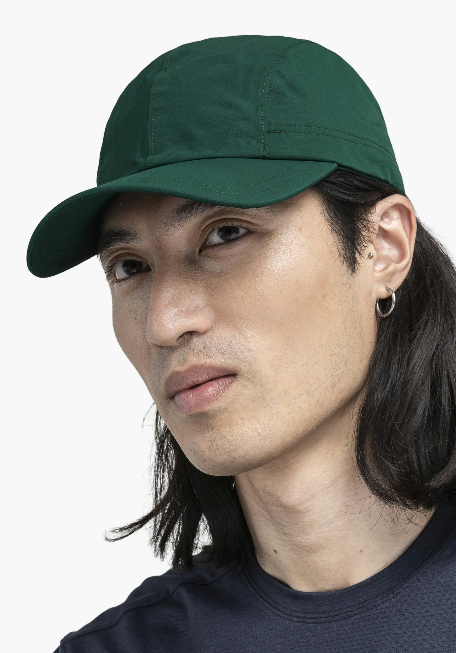 Wind- and waterproof rain cap