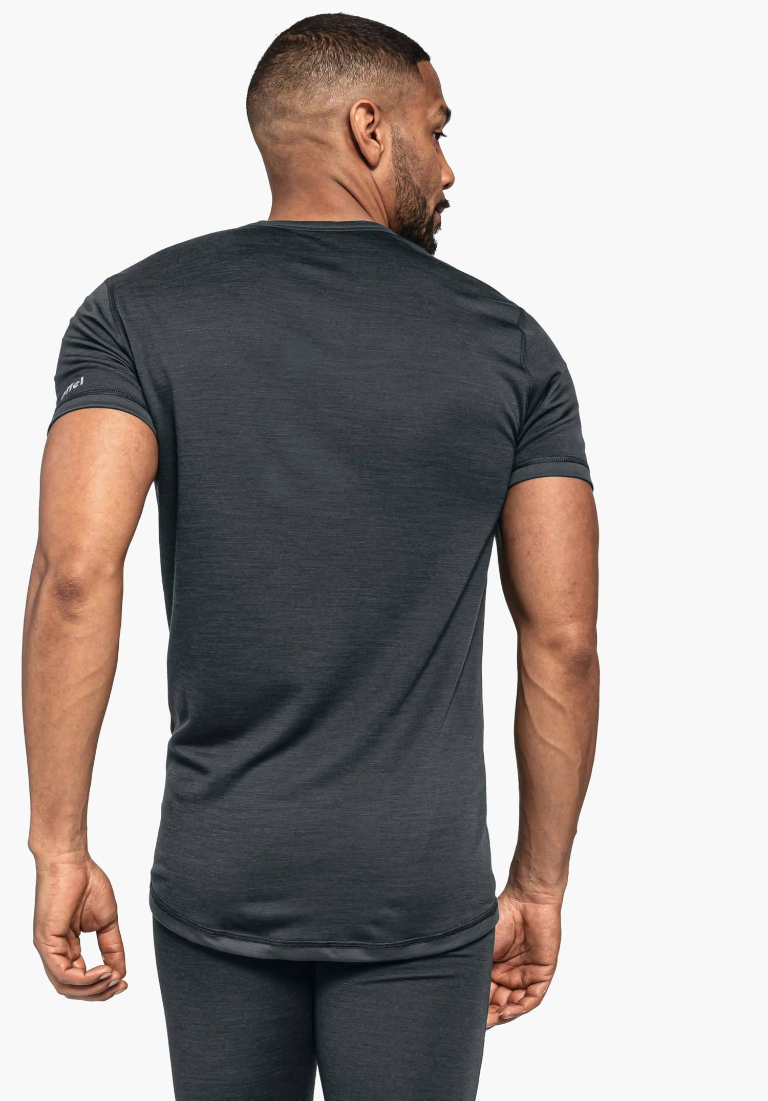 Functional underwear for year-round wear