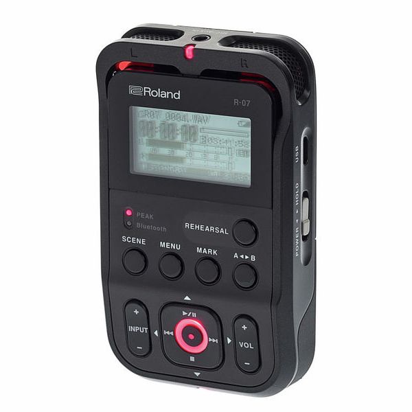 Roland R-07 black Bag Bundle
