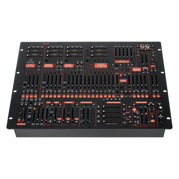 Behringer 2600
