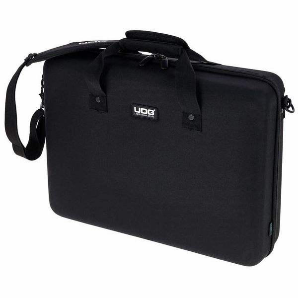 UDG Creator Akai Force Black