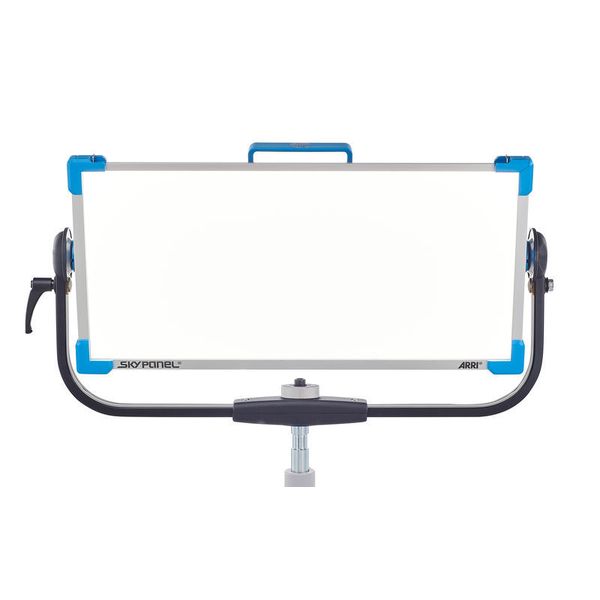 ARRI SkyPanel S60-C