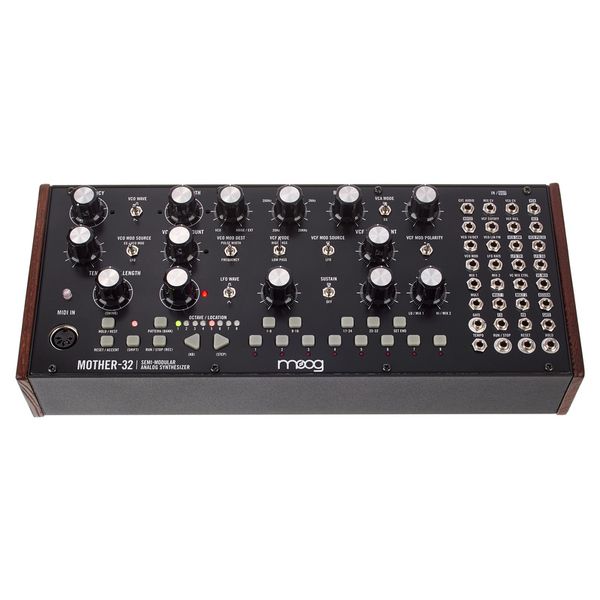 Moog Mother-32