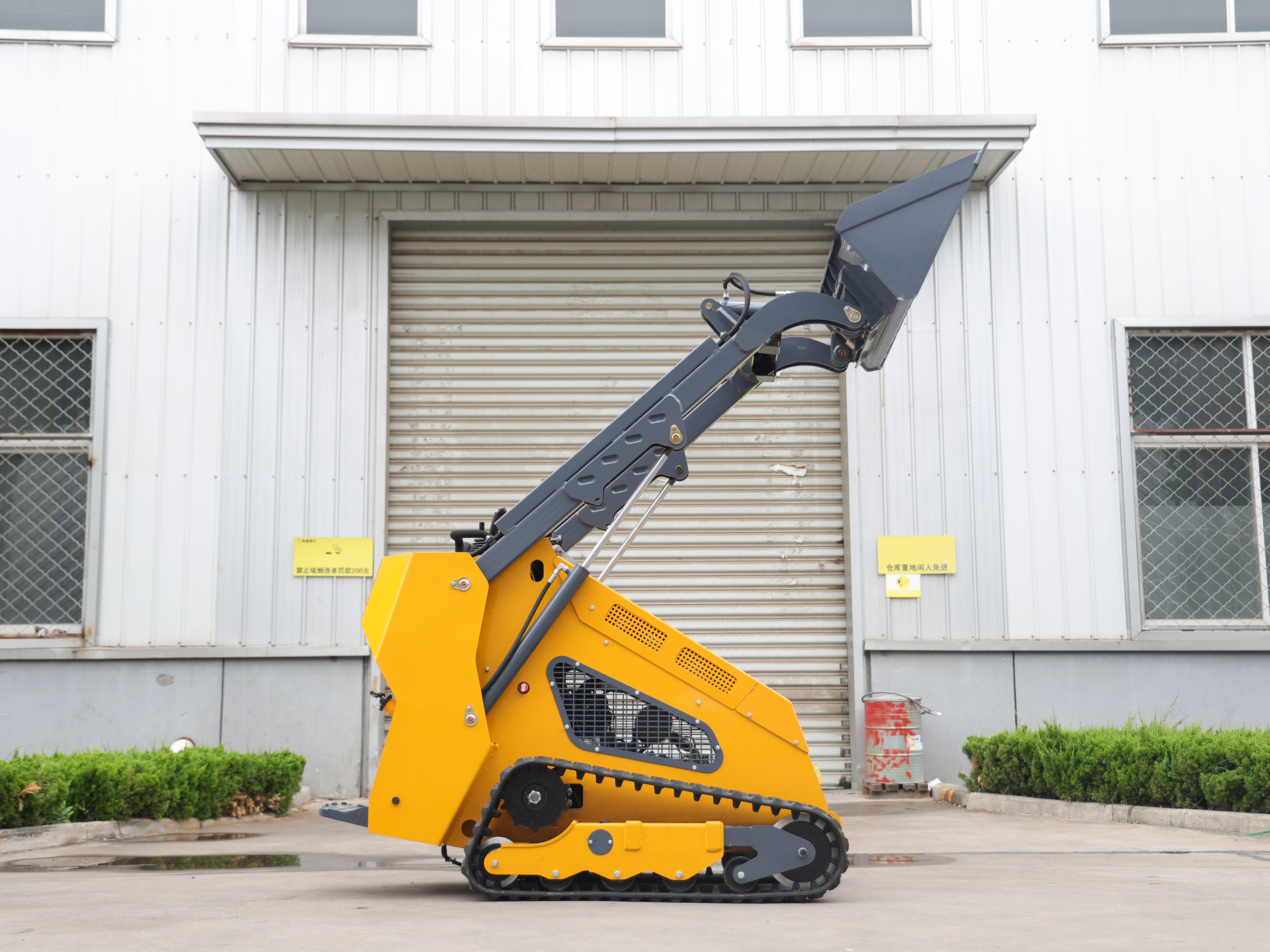 LY H680X skid steer loader
