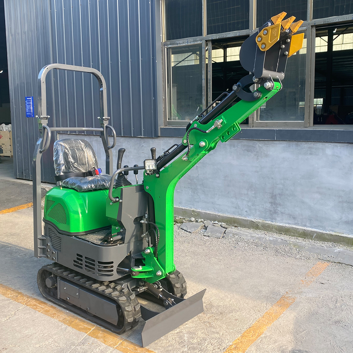 LY-WDC08 small excavator