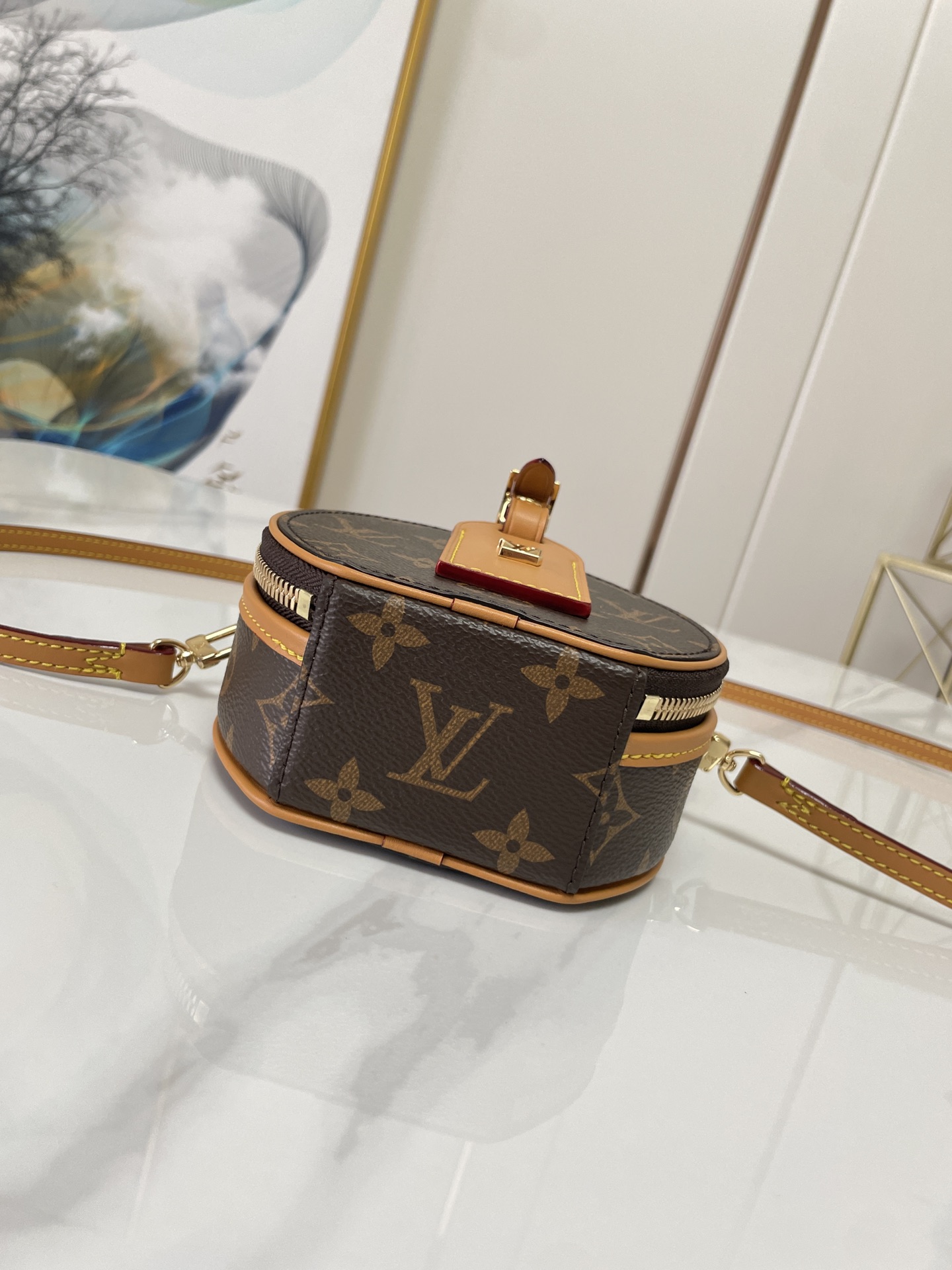 Louis Vuitton Mini boite chapeau (M44699)