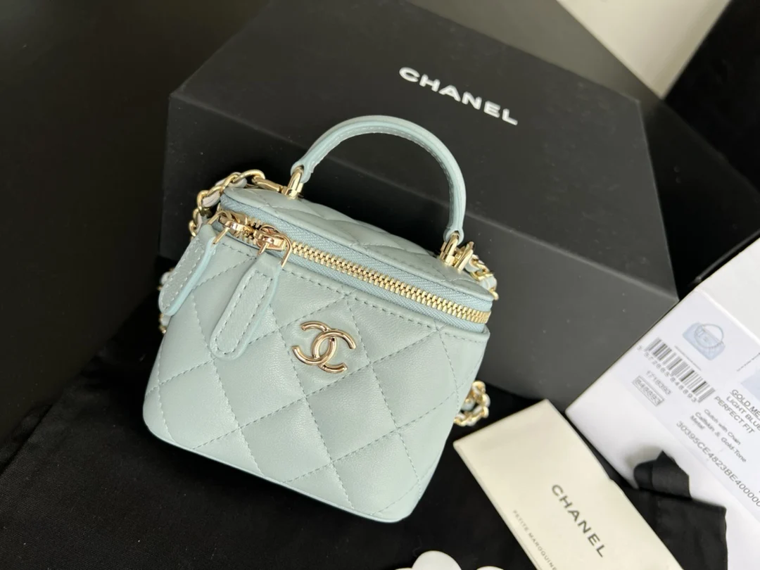 Designer-Inspired by Ainifeel: Chanel Medium Classic Flap Bag – $4,900 vs.  $125 - THE BALLER ON A BUDGET - An Affordable Fashion, Beauty & Lifestyle  Blog