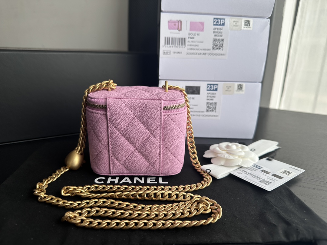 Replica Chanel Gabrielle Clutch With Chain A94505 Pink