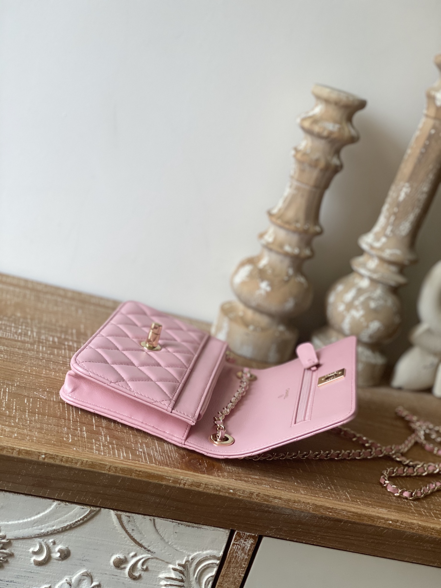 Replica Chanel Wallet On Chain Pink AP1450