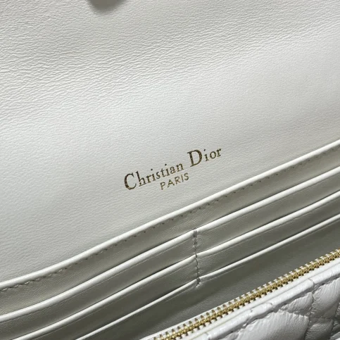 Túi Xách Dior Lady like auth màu trắng sữa
