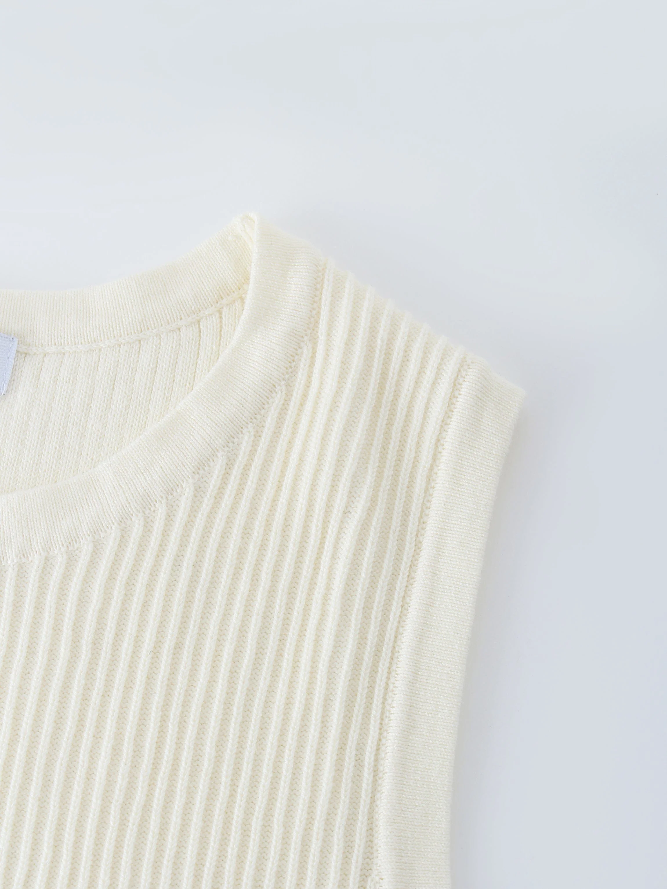 Sleeveless Ribbed Crew-Ivory