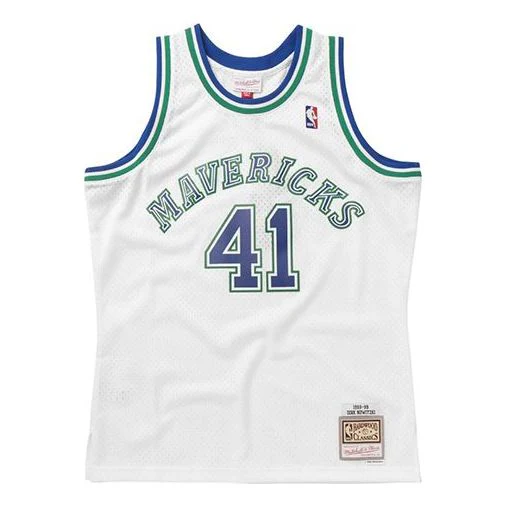 Mitchell & Ness NBA Swingman Jersey Dallas Mavericks 1998-99 Dirk Nowitzki SMJYCP19210-DMAWHIT98DNO - PersonalJerseys