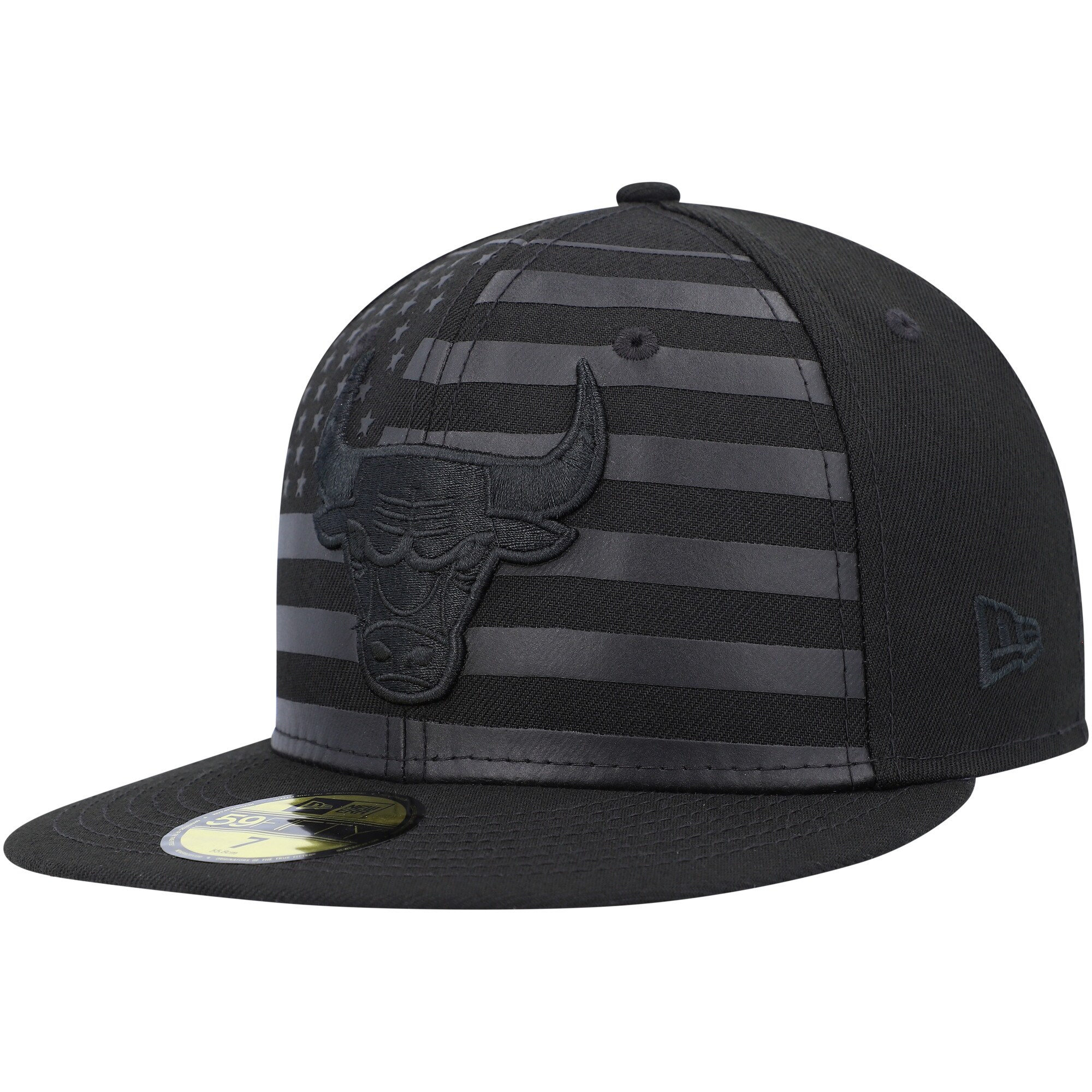 Chicago Bulls New Era Black on Black Tonal Flag 59FIFTY Fitted Hat - PersonalJerseys