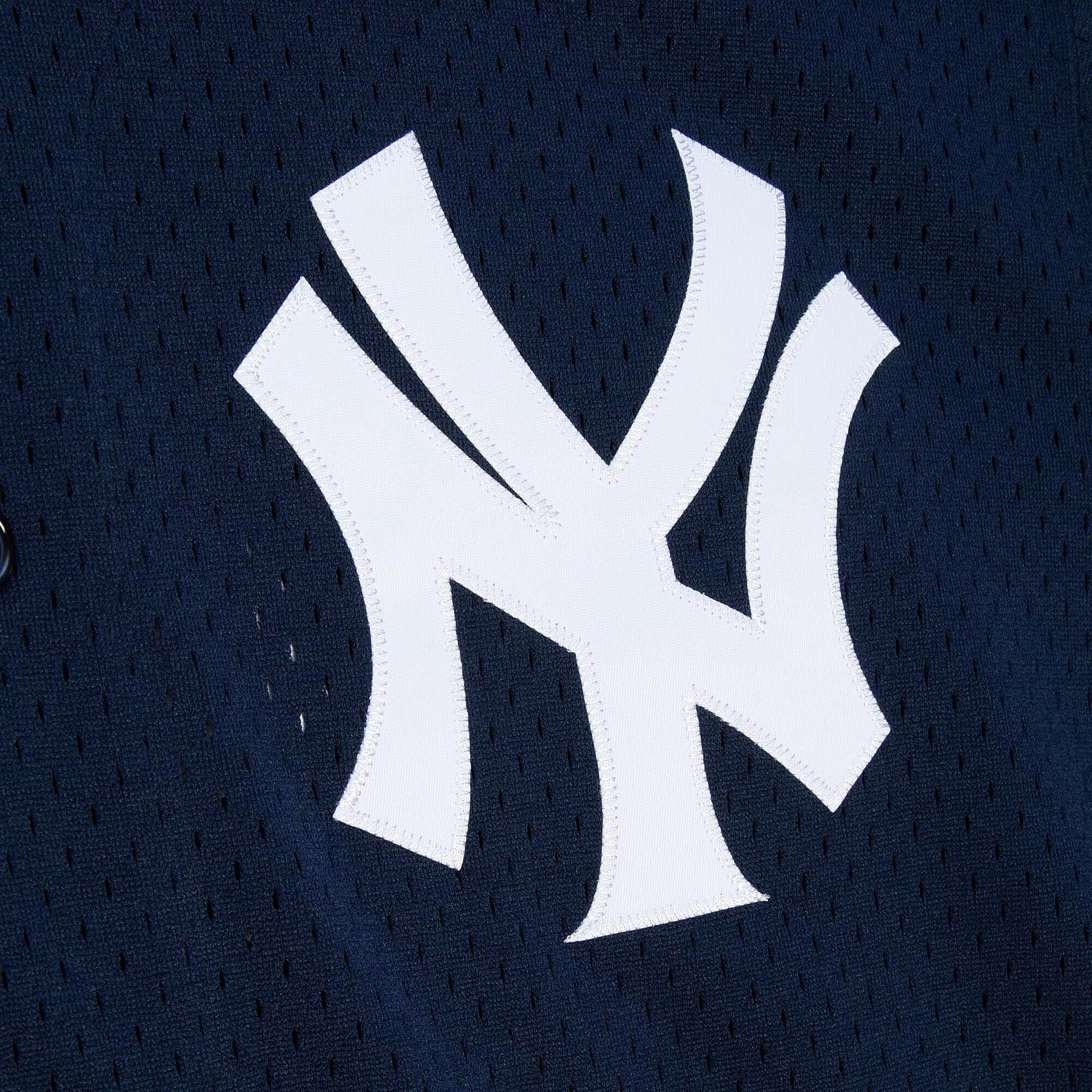 Authentic Bernie Williams New York Yankees 1998 Button Front Jersey - PersonalJerseys