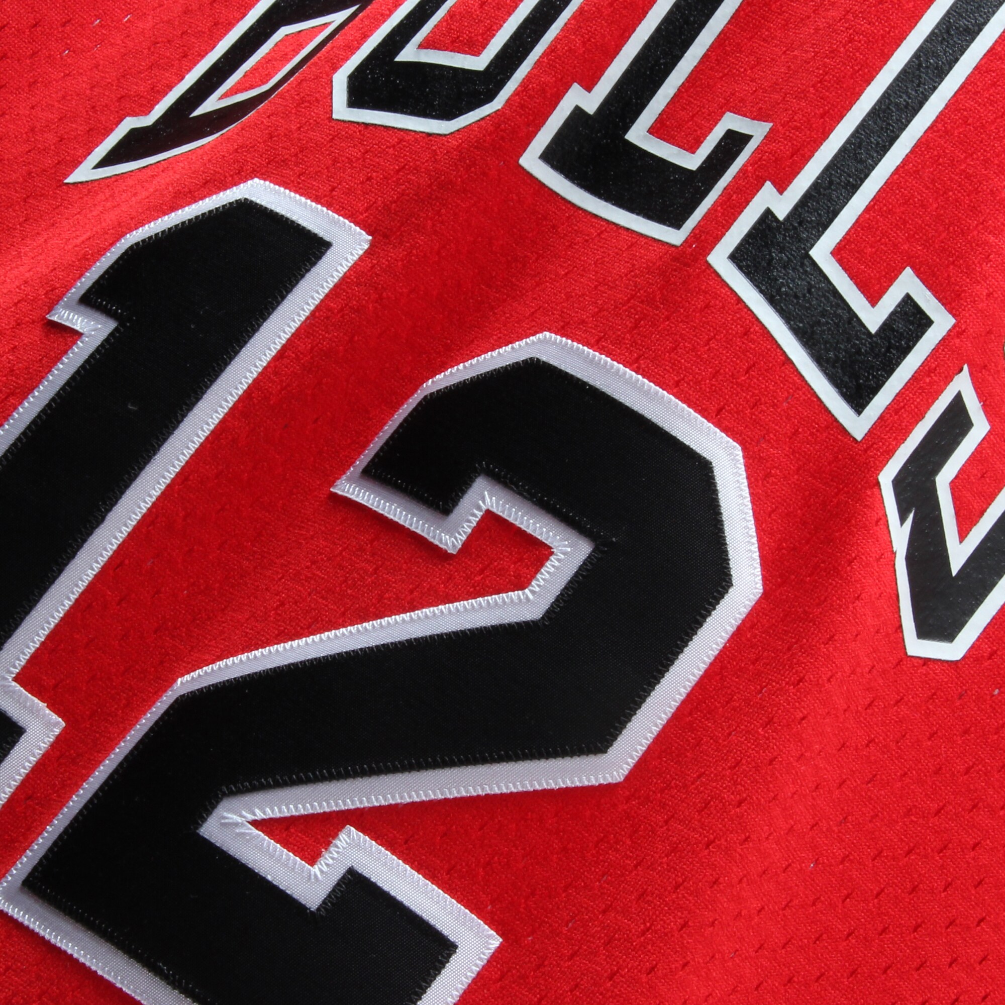 Michael Jordans Chicago Bulls Mitchell &Ness Hardwood Classics #12 Authentic Jersey - Red - PersonalJerseys